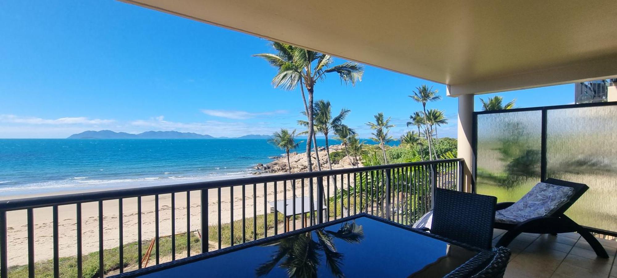 Rose Bay Resort Bowen Exteriör bild