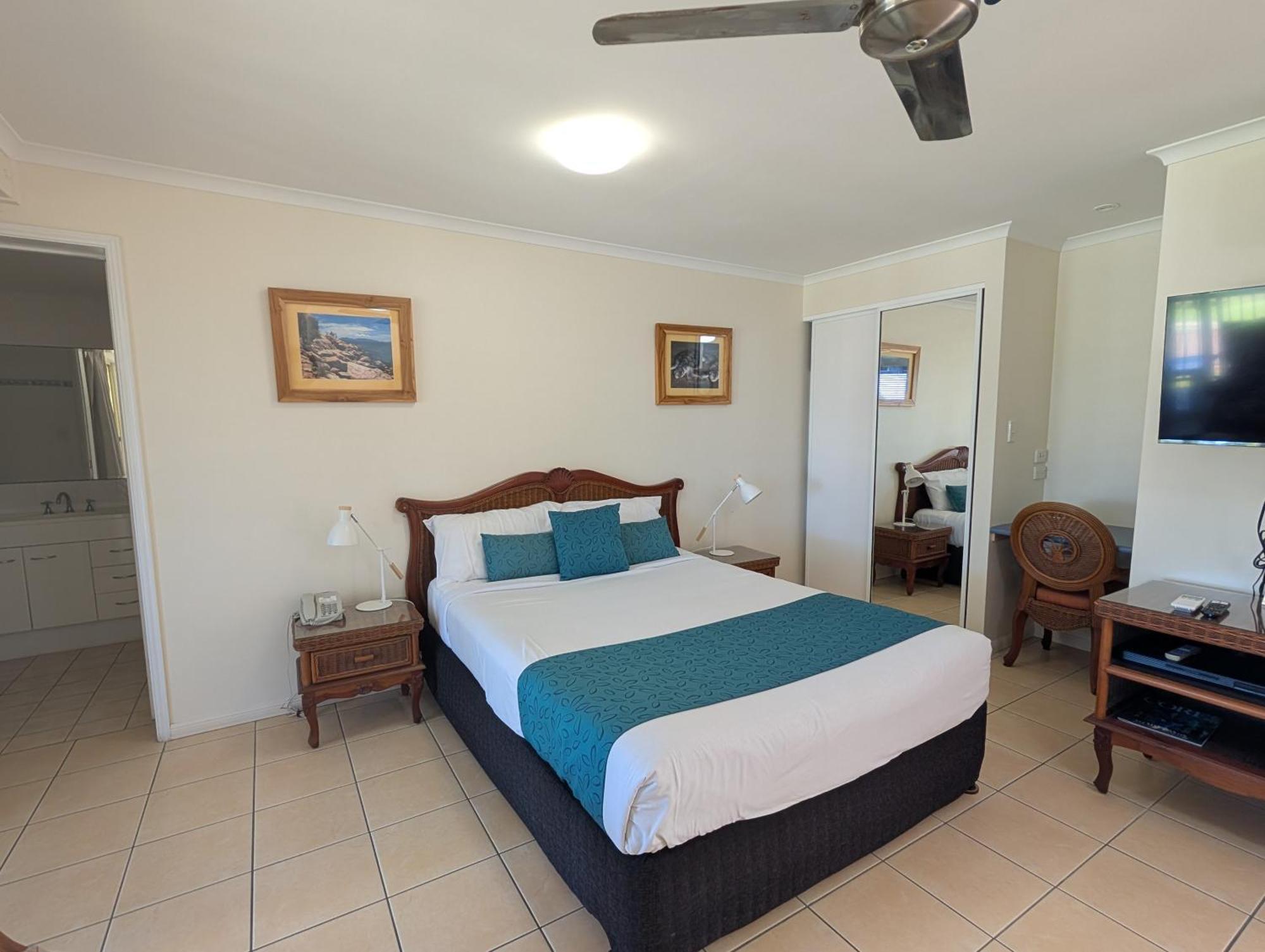Rose Bay Resort Bowen Exteriör bild