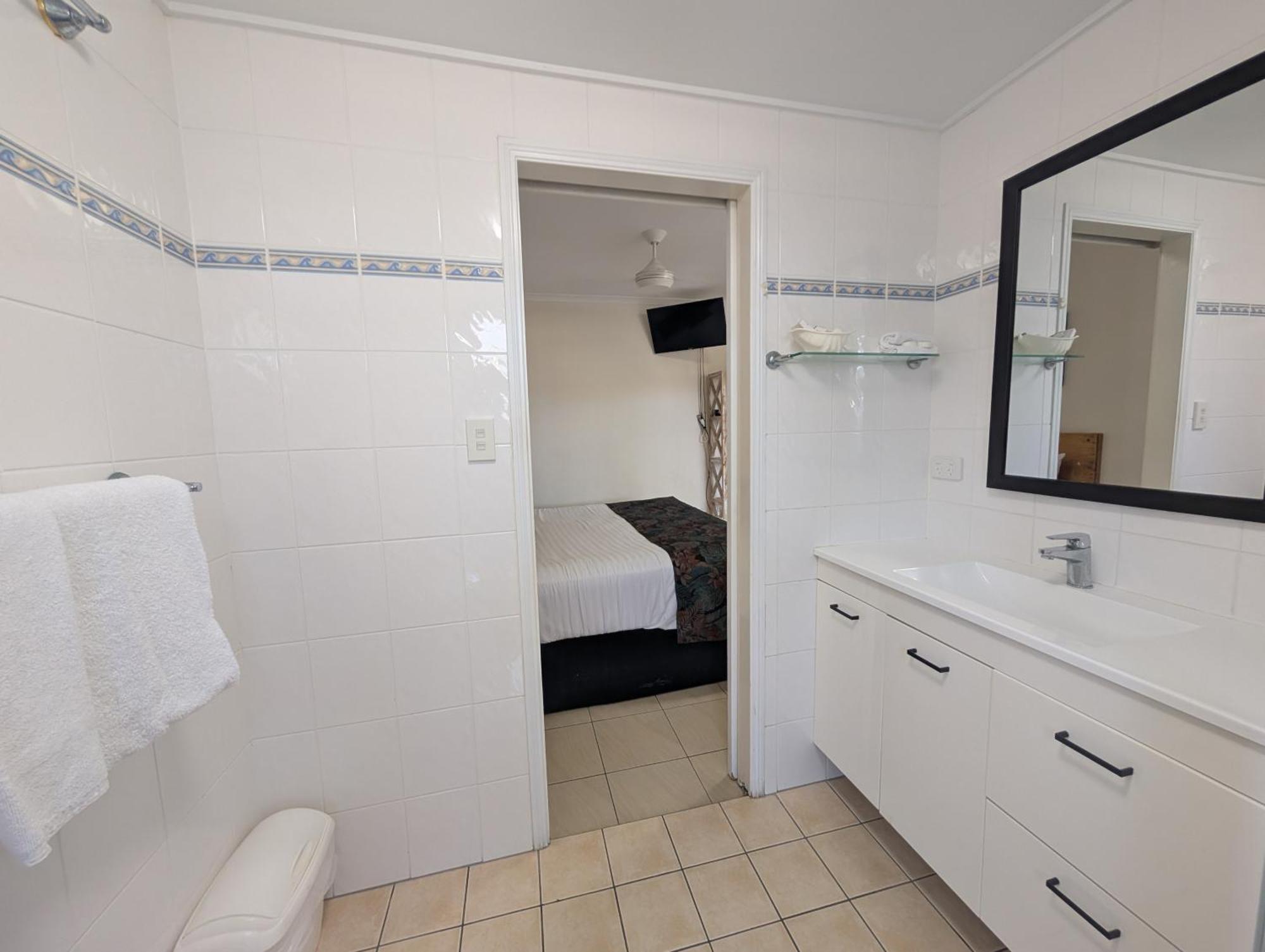 Rose Bay Resort Bowen Exteriör bild