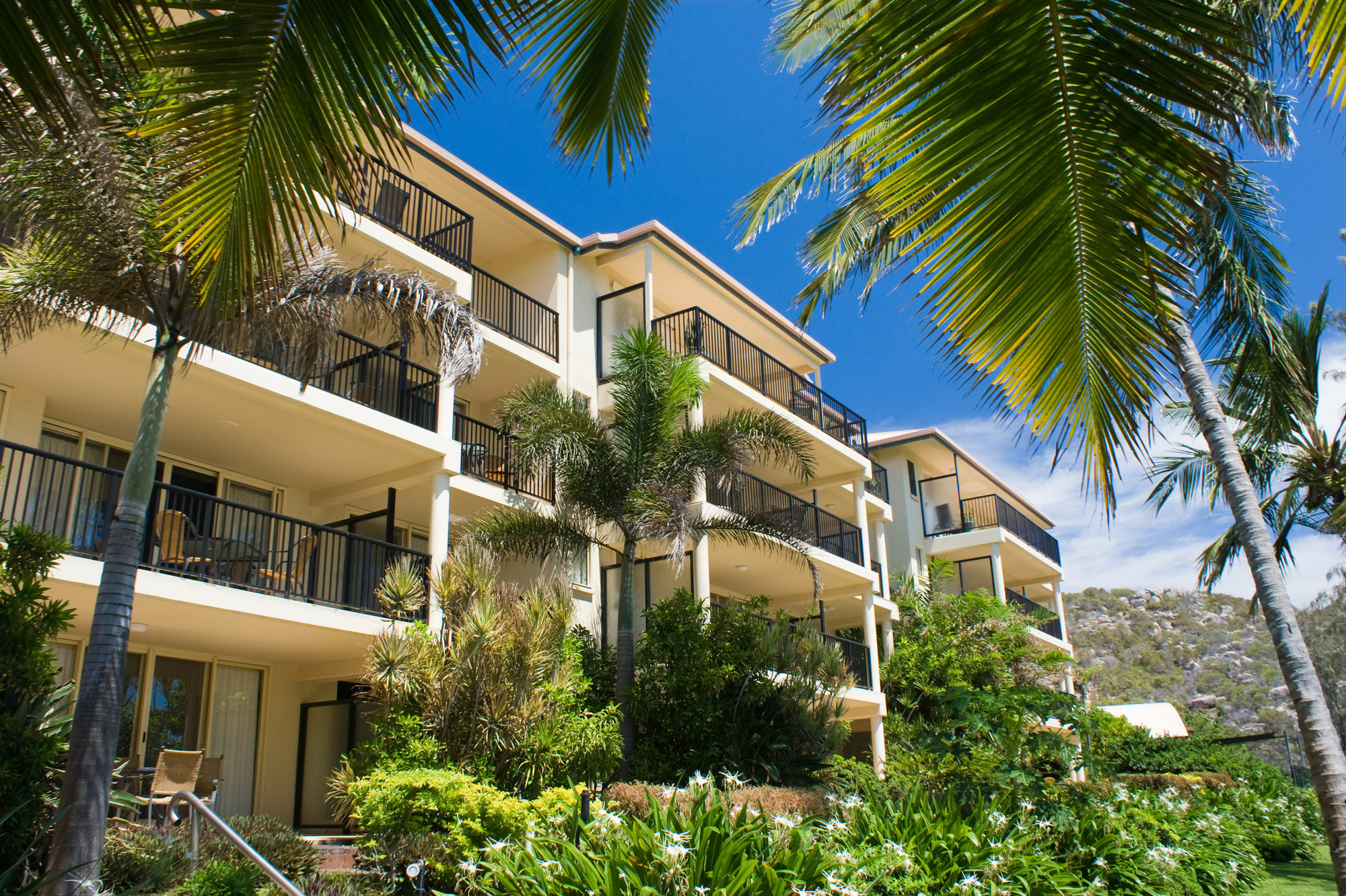 Rose Bay Resort Bowen Exteriör bild